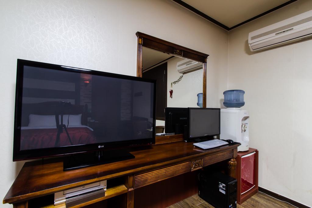 Guangju Hotel Banana Gwangju Metropolitan City Eksteriør billede