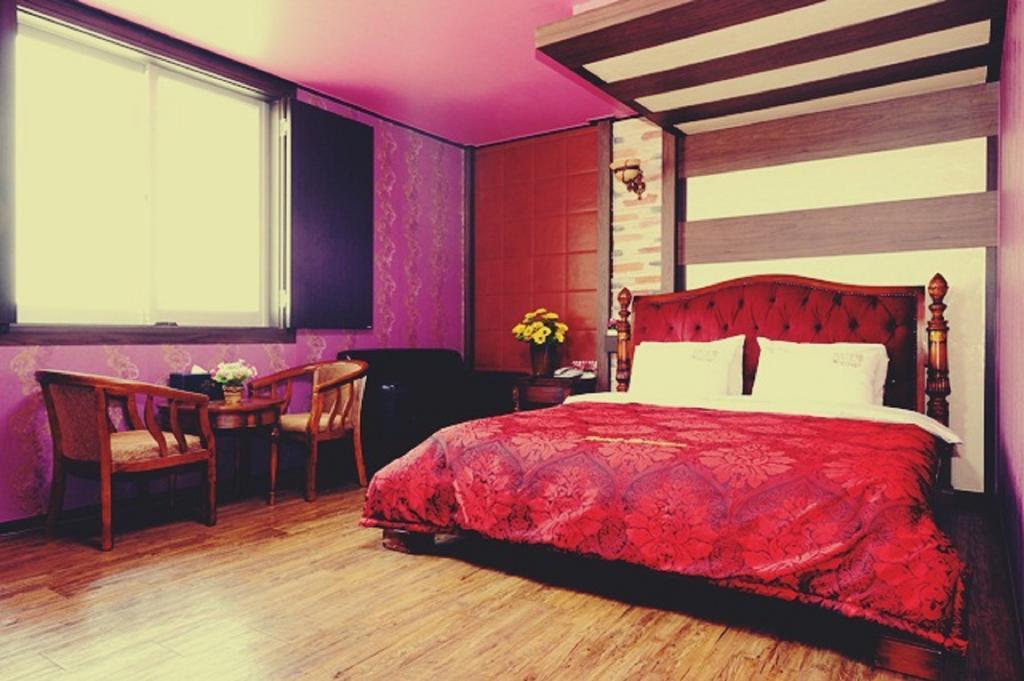 Guangju Hotel Banana Gwangju Metropolitan City Eksteriør billede