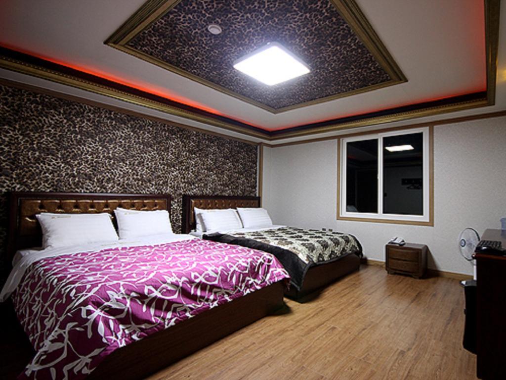 Guangju Hotel Banana Gwangju Metropolitan City Eksteriør billede